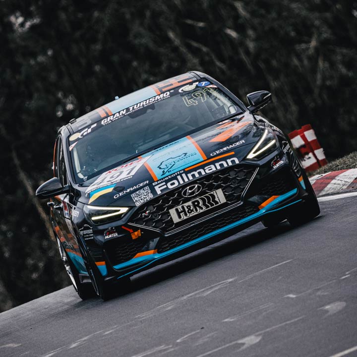 Zierau Hochvolt by Mertens Motorsport startet mit Platz 1 in die NLS Saison